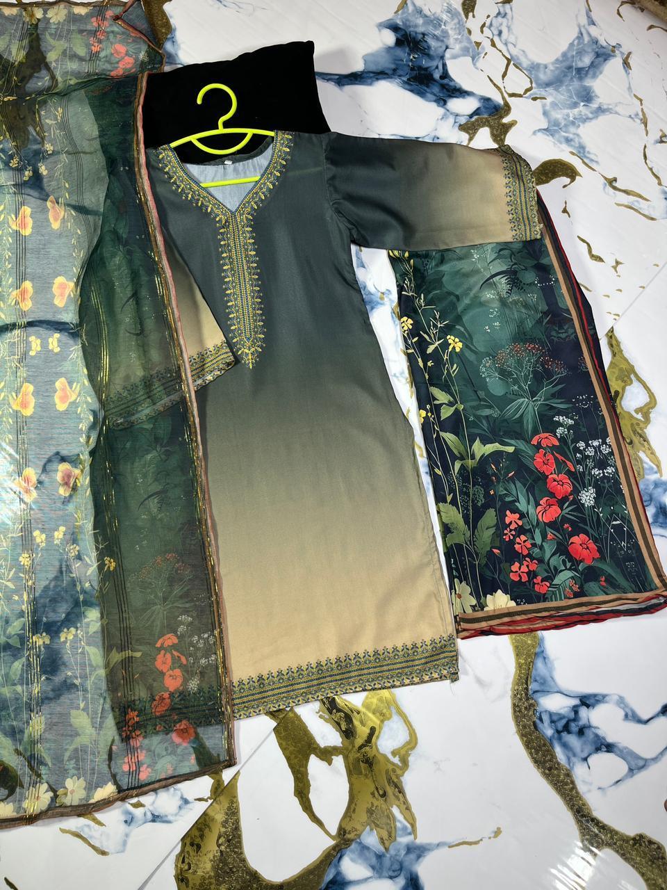 Girl's 3 Pcs Lawn Co-Ord Set