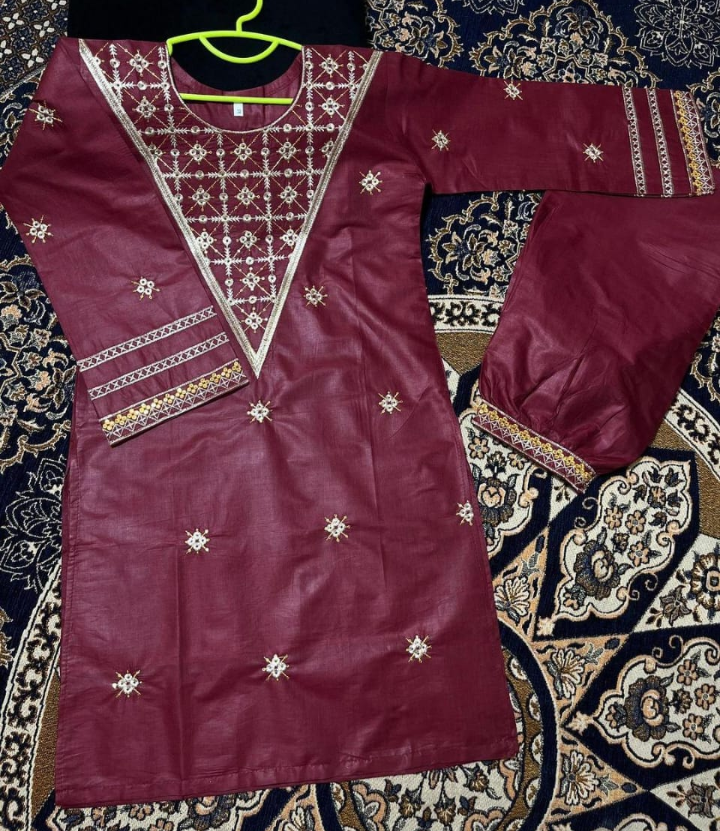 Girl's RTW 2-Pcs Cotton Embroidered Set