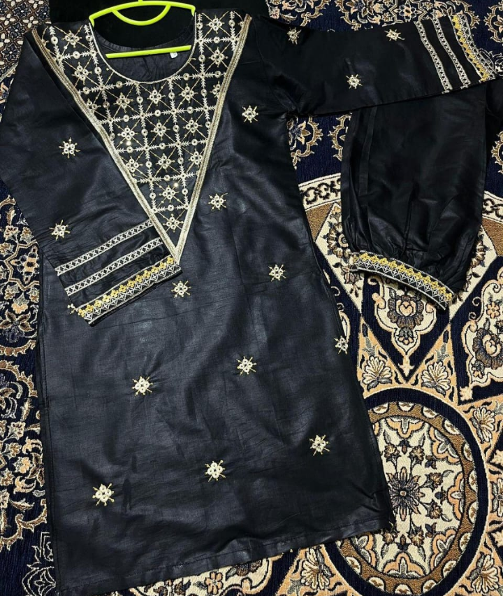 Girl's RTW 2-Pcs Cotton Embroidered Set